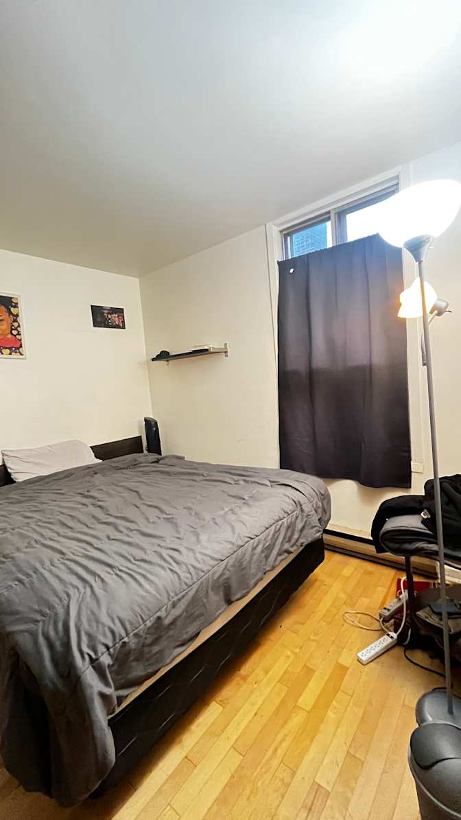 Khalil's room