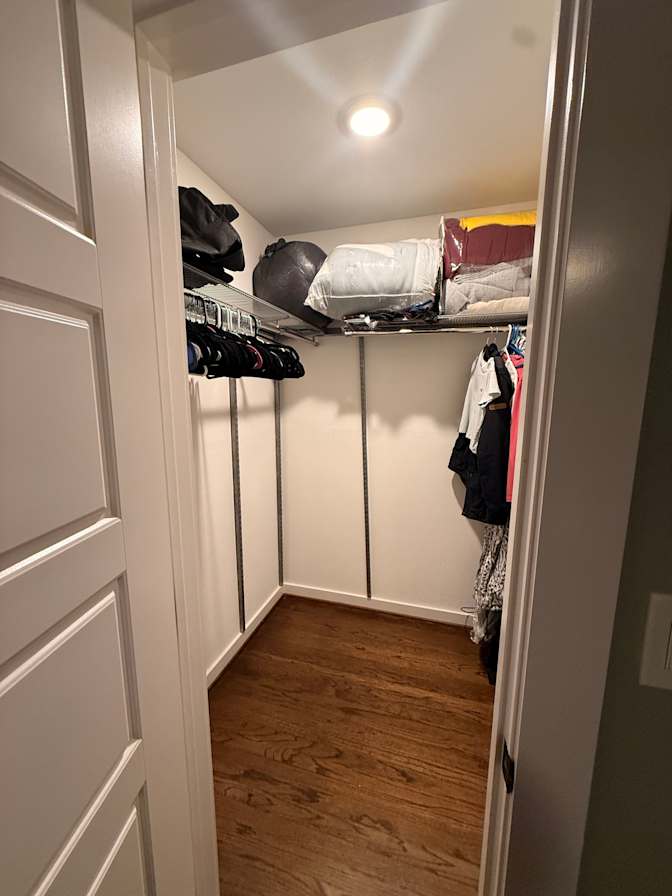 Nubia's room