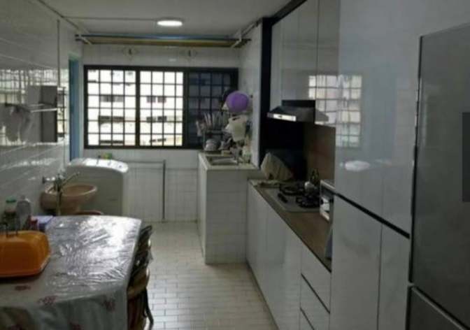 frank's room