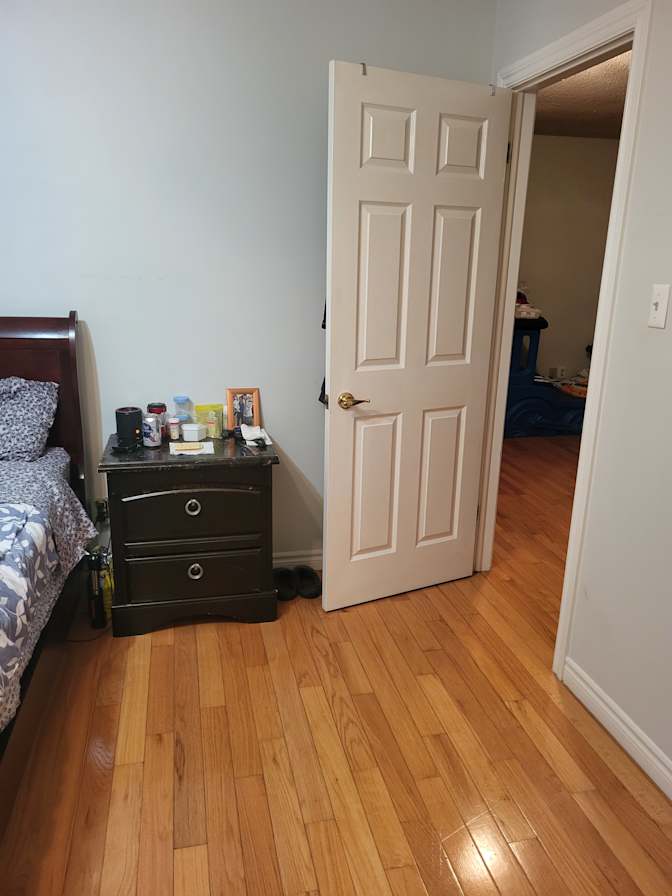 Rhonda's room