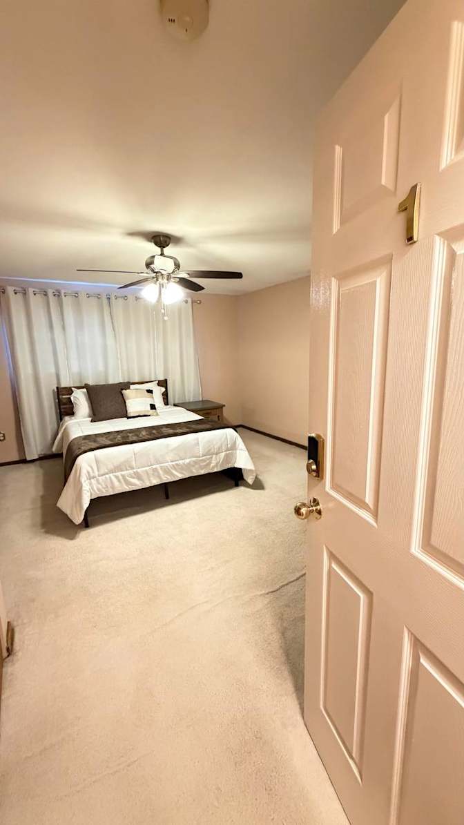 Renan's room