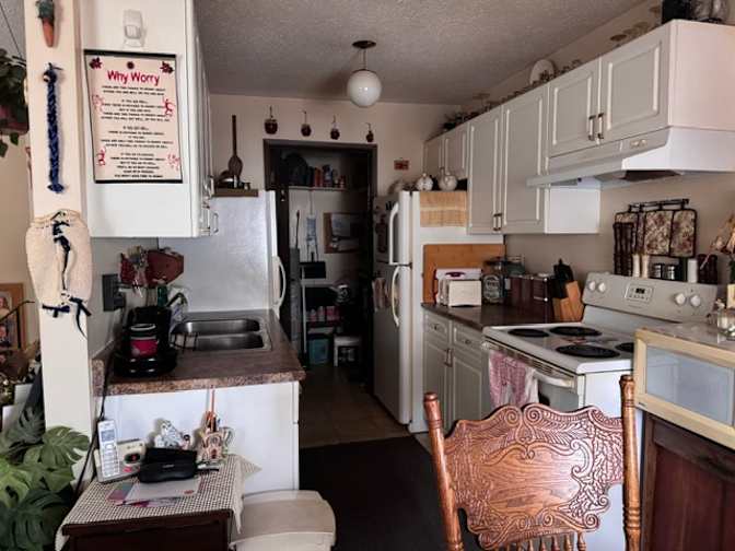 Linda's room