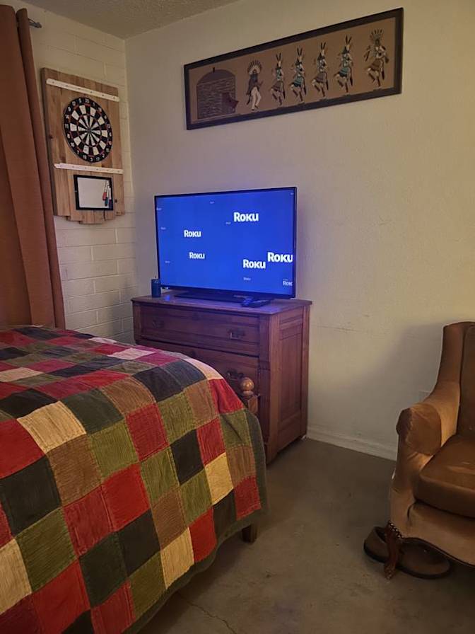 Room For Rent's room