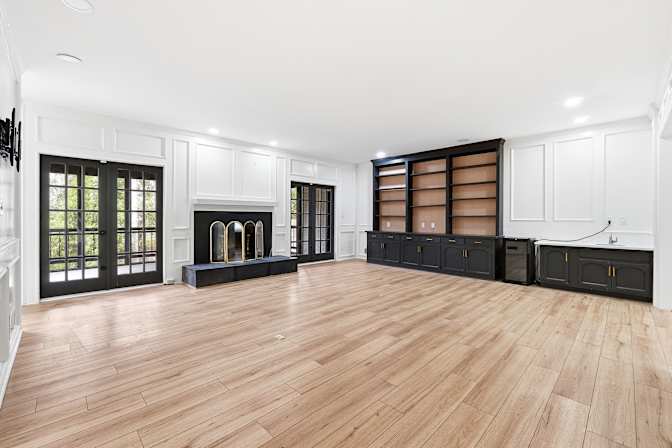 Alcove Rooms's room
