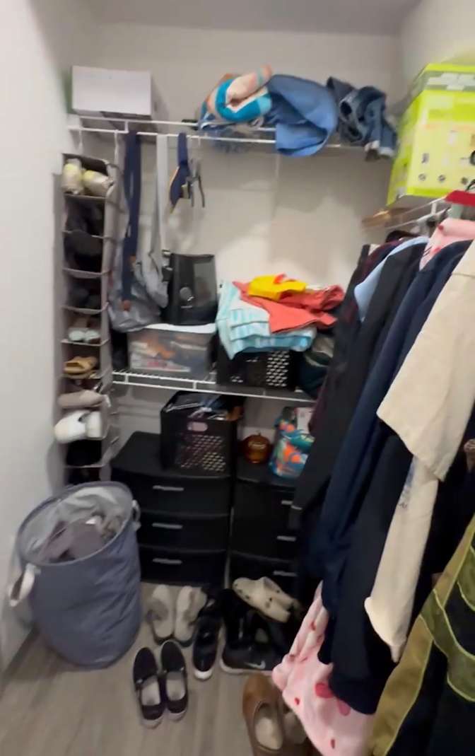 Jasmine Lee Junior's room