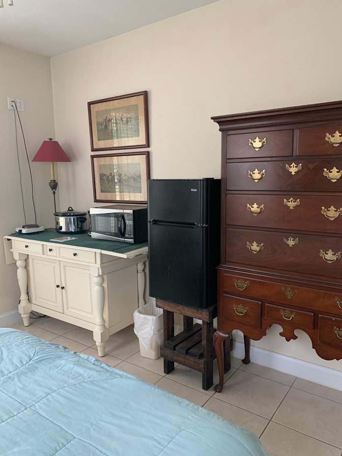 Jeanette's room