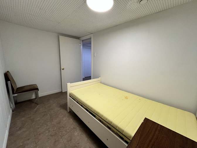 Iris's room