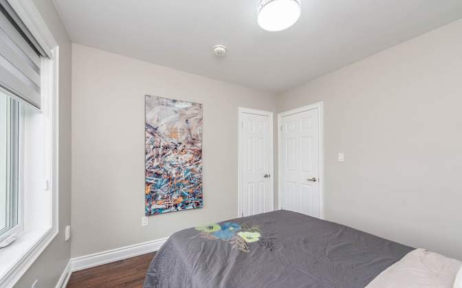 Dean Holmes's room