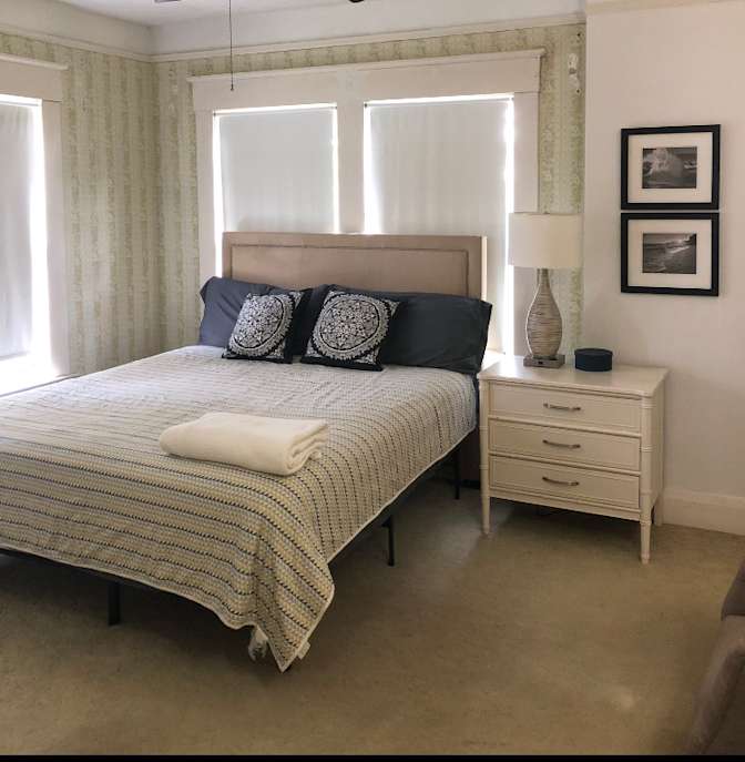 Mona's room