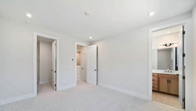 Alcove Rooms's room