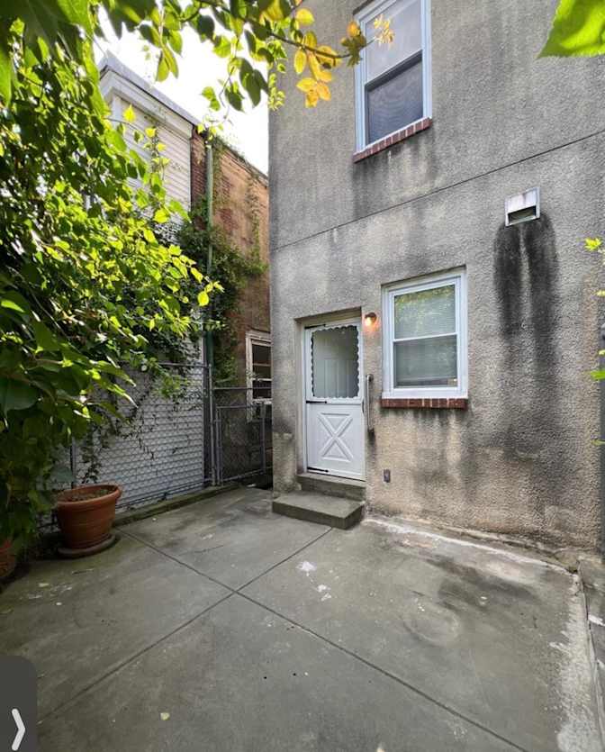 Hassan's room