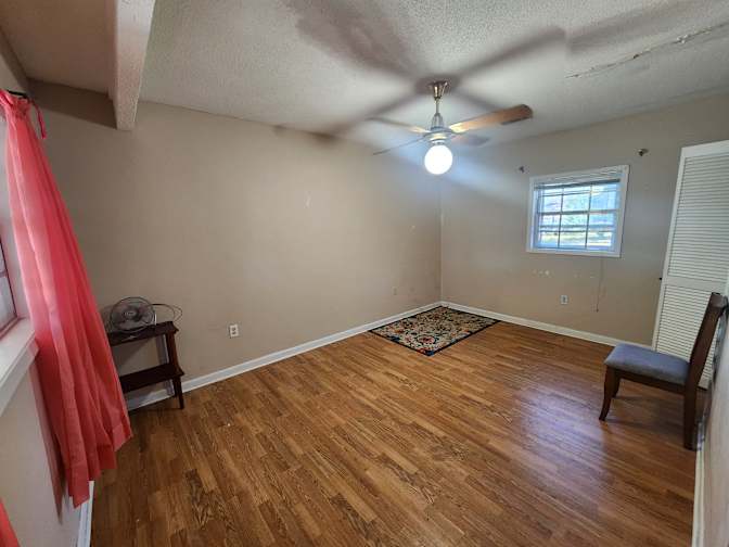 Julious's room
