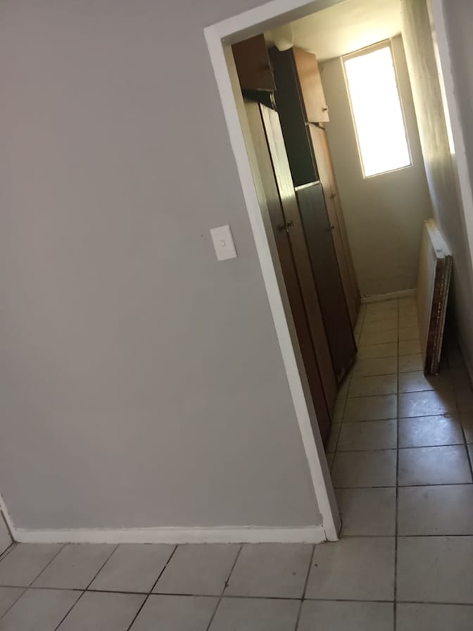 Tirelo's room