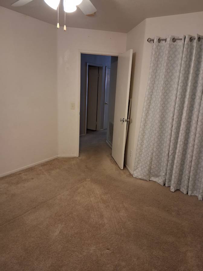 Kimberly Reynolds's room