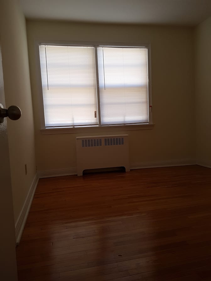 G's room