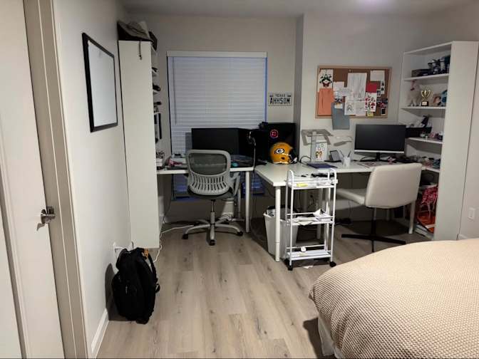 Stephanie's room