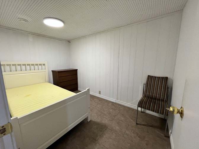 Iris's room