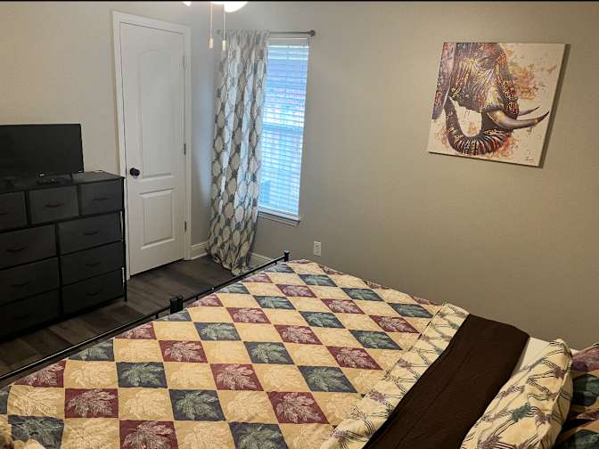 Tilisa's room