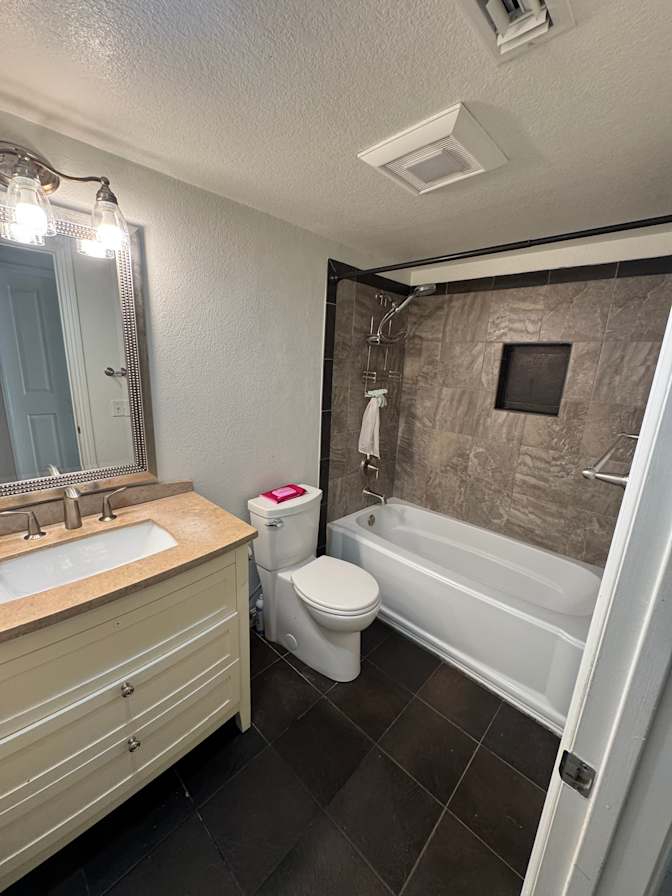Jacqueline's room