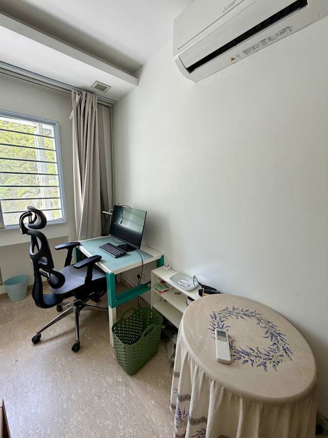 Yun Hsuan's room