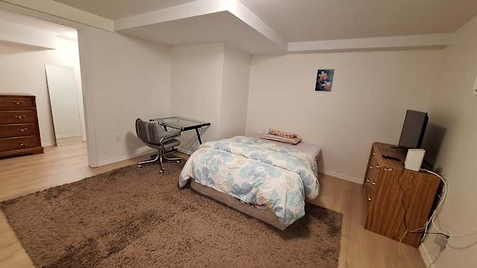 Moteaal's room