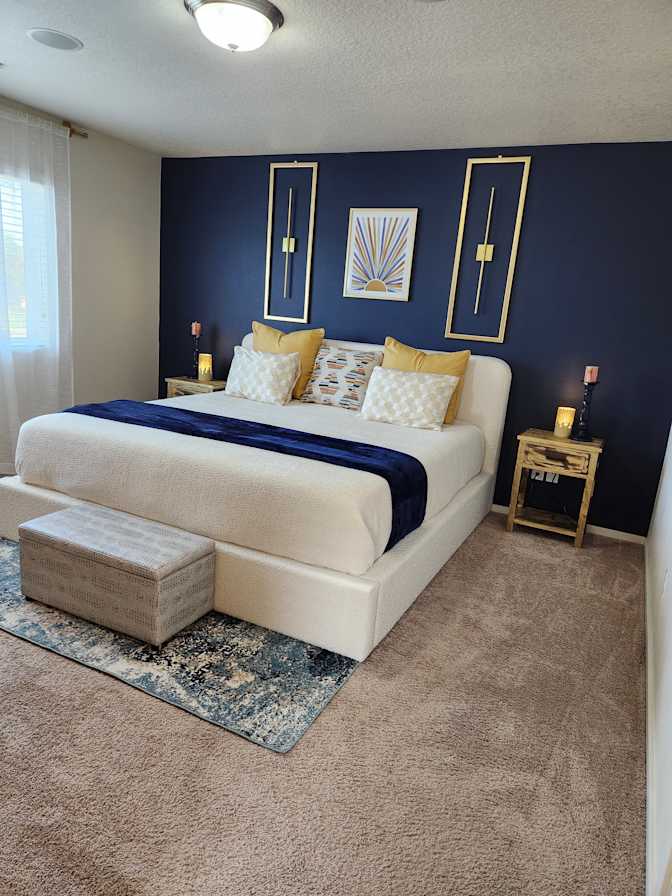 Esther G's room