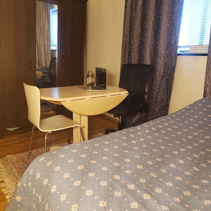Ali's room