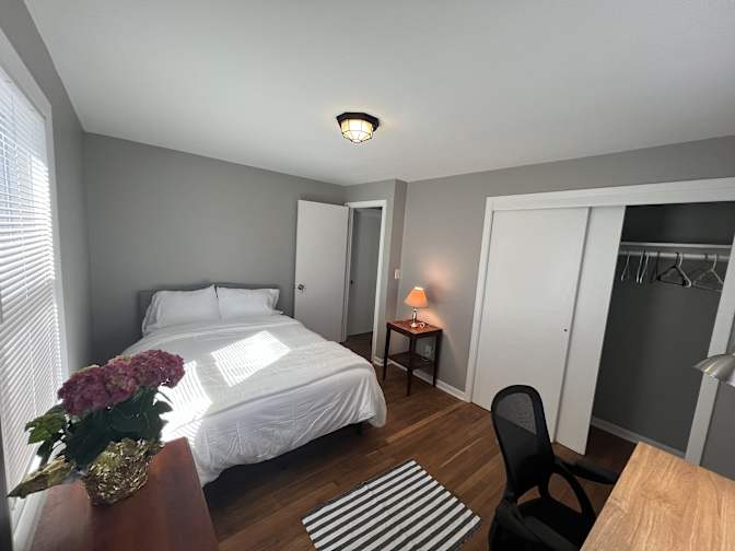 Raymond Franz's room