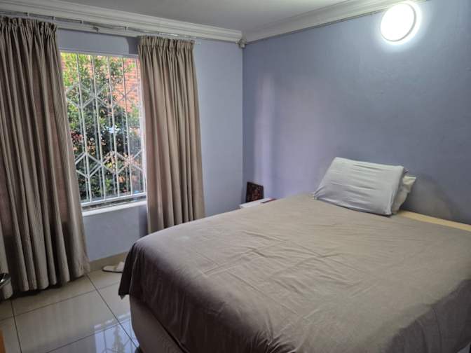 Yashveer's room