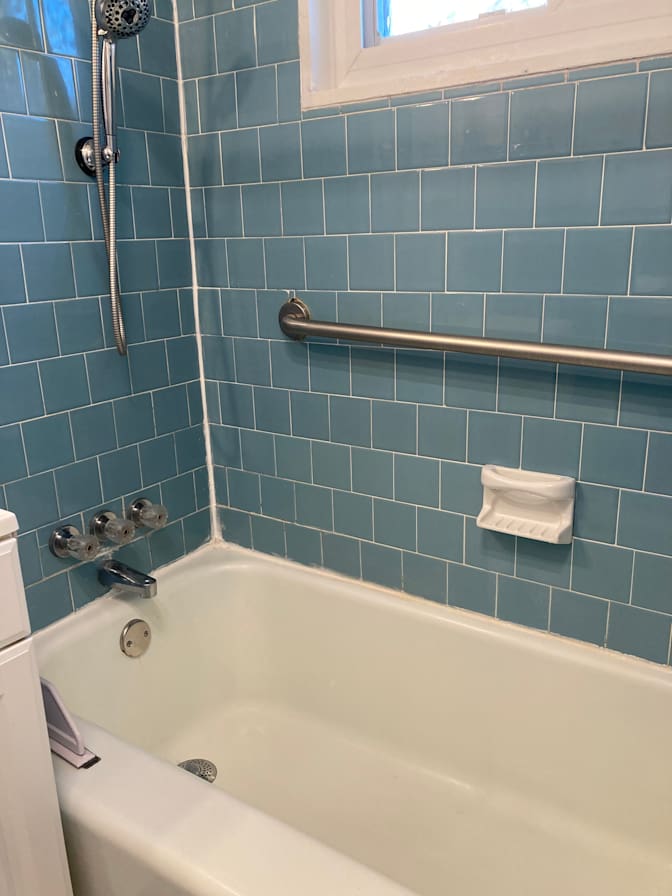 College Park Bed and Bath's's room