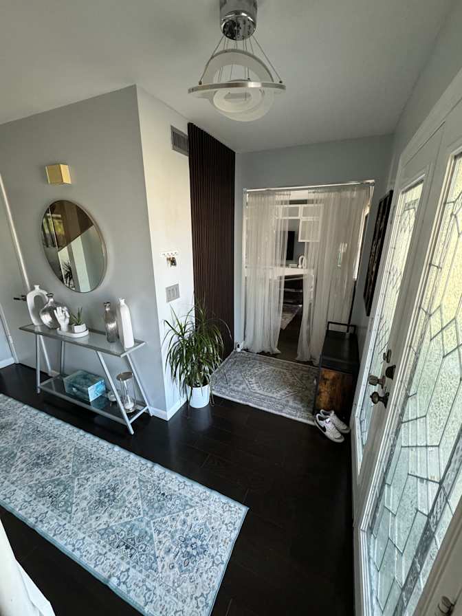 Desislava's room