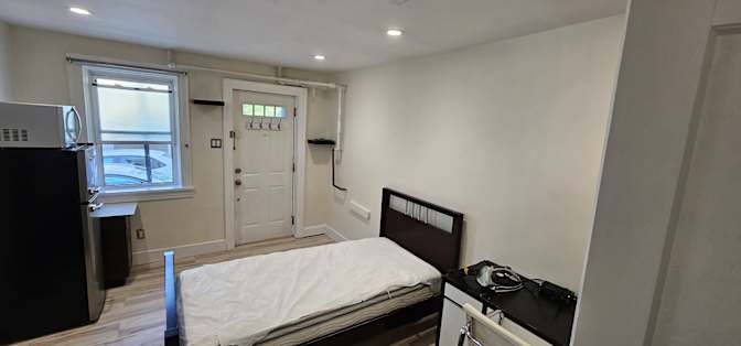 Yina's room