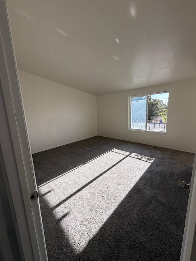 ClifftonHeights's room