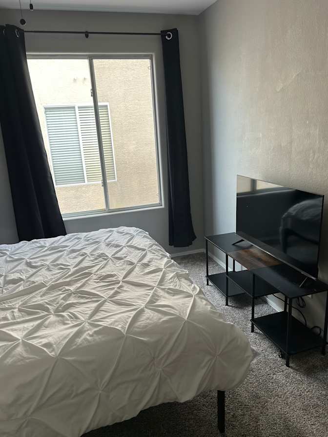 Jordyn's room