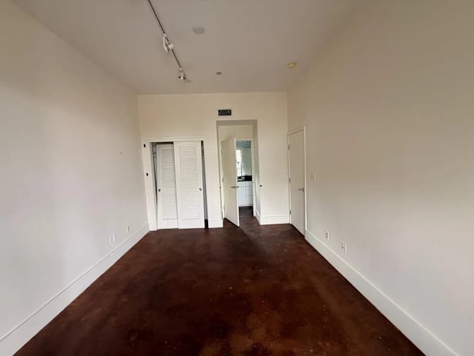 Dick Saide's room