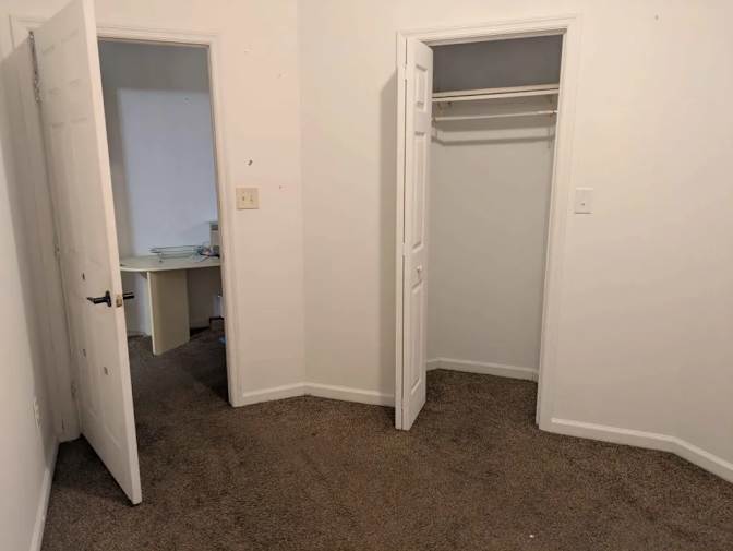 Mona's room