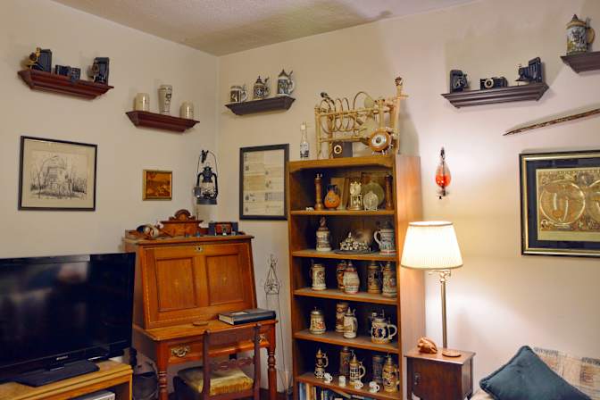 Mark's room
