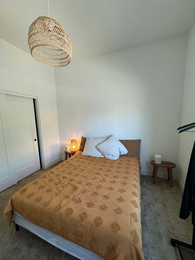 Diamond's room
