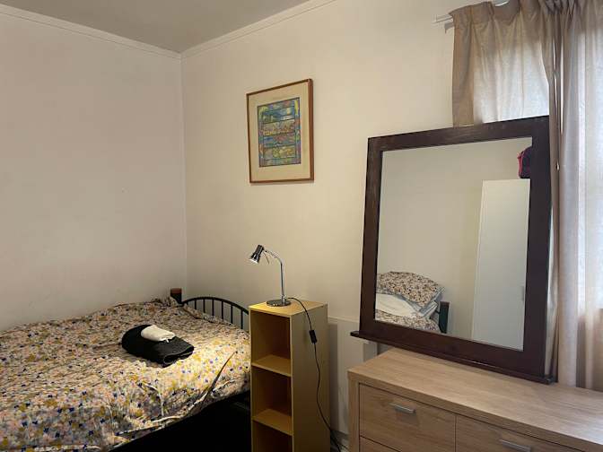 Leone's room