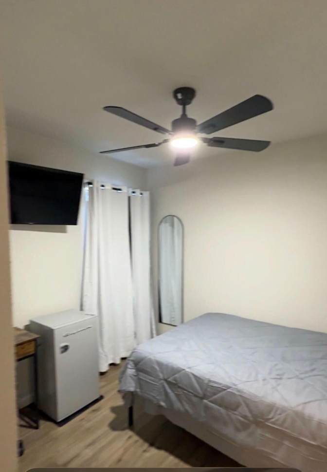 Pavo Real Properties's room
