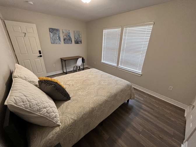 PadSplit's room