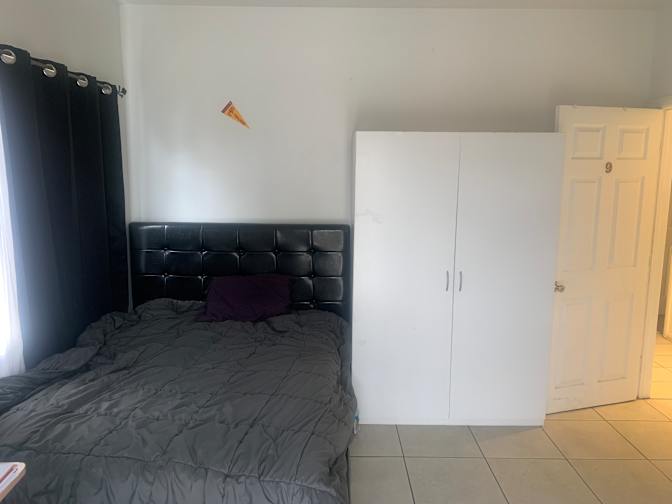 Student Housing's room
