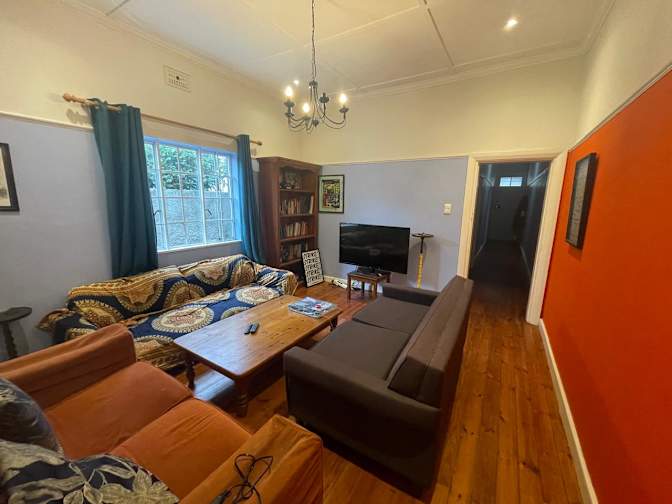 Luthando's room