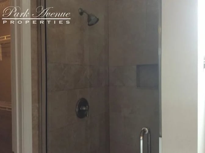 Alcove Rooms's room