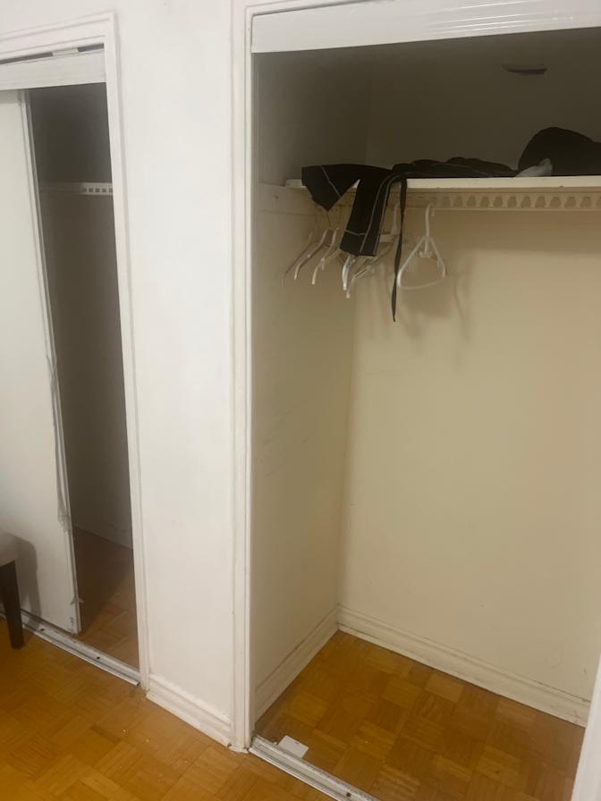 Michael Adekahunsi-gold's room