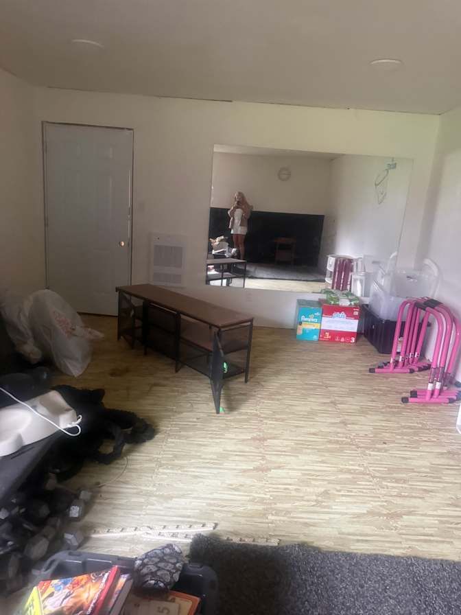 Tami's room