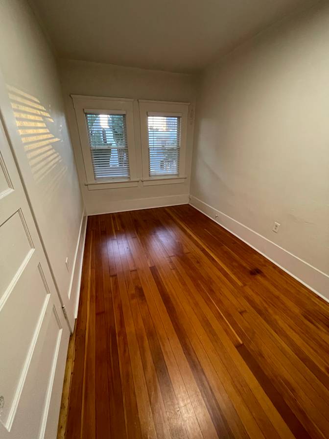 Kutlay's room