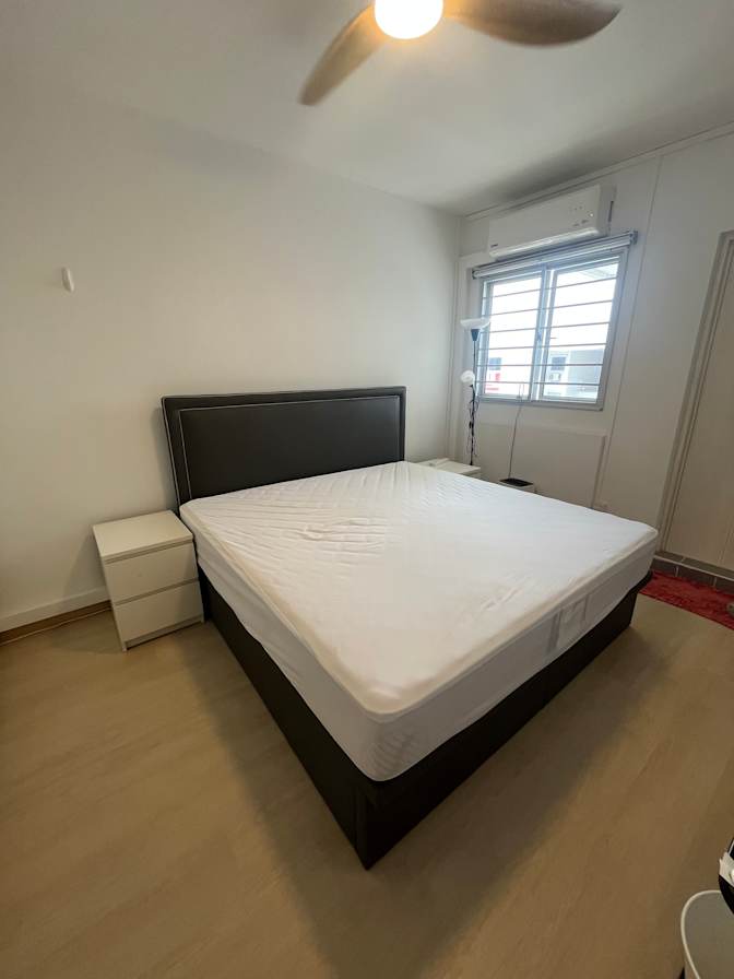 Mohit taneja's room