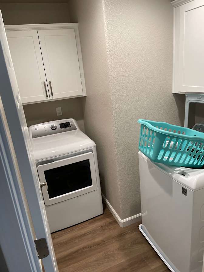 Evelyn's room