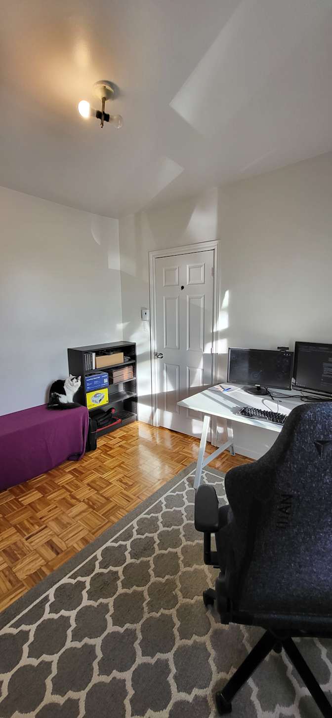 Maxime's room